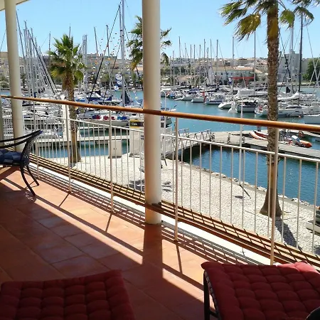 Marina-h